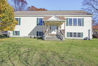 1390 Densmore St, Meskegon MI  49442-1506 exterior