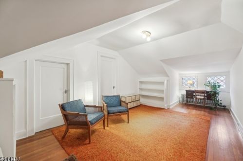 117 Maplewood Ave, Maplewood NJ 07040-1233 exterior