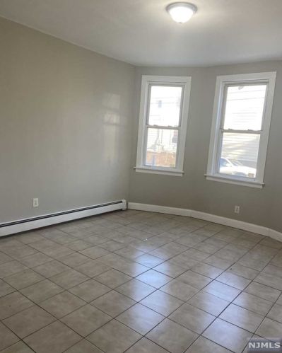 50 Highland St, Paterson NJ  07524-1712 exterior