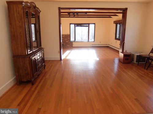 239 Mather Ave, Princeton NJ 08540-6440 exterior