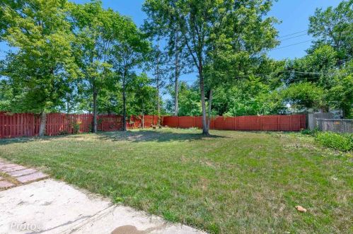 1403 2 Ave, Broadview IL 60153-2212 exterior