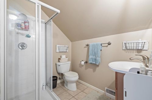 2531 80, Milwaukee WI 53213-1008 exterior