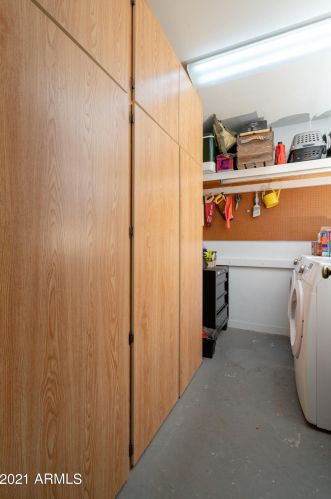 3842 50th Pl, Phoenix AZ 85018-4413 exterior