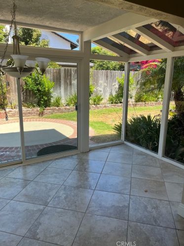 31440 Avenida Del Reposo, Temecula CA 92591-1723 exterior