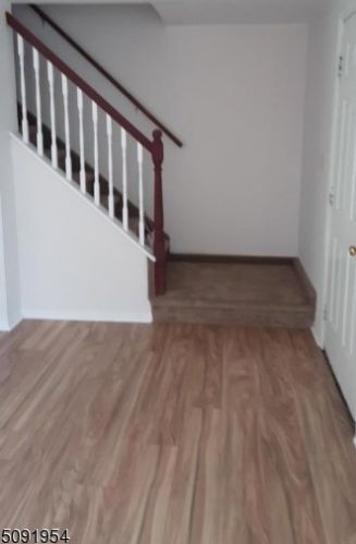 22 Loomis Ave, Wantage, NJ 07461-2214