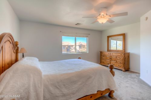 8363 Hunnic Dr, Tucson AZ 85747-5987 exterior