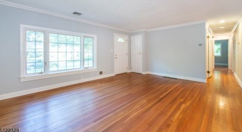 93 Irving Ave, Livingston NJ  07039-2947 exterior