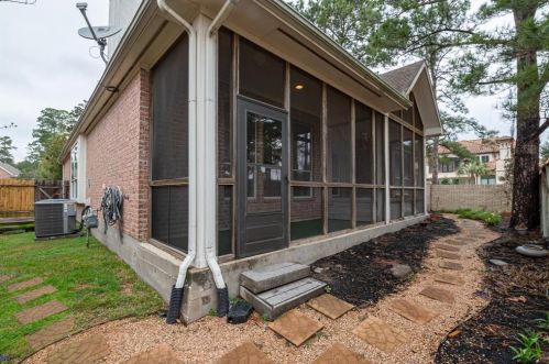 11 Misty Harbor Dr, Montgomery TX exterior