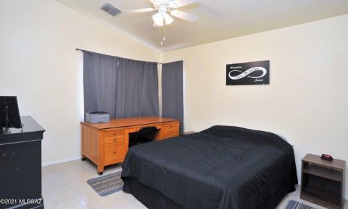 10070 Paseo San Rosendo, Tucson AZ 85747-5044 exterior