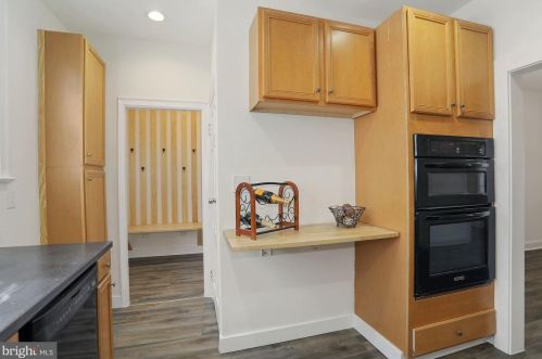 919 State St, Trenton NJ  08618-5327 exterior