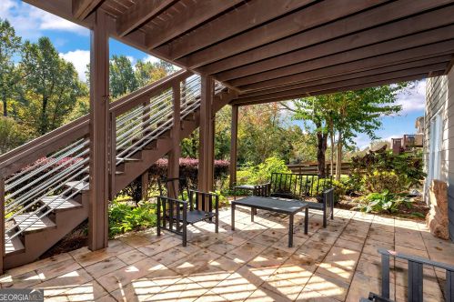 8815 Frst Path Dr, Gainesville GA 30506-7944 exterior