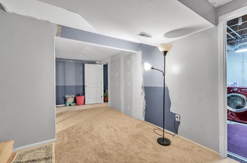 5942 Ln Casa Ct, Grand Rapids MI exterior