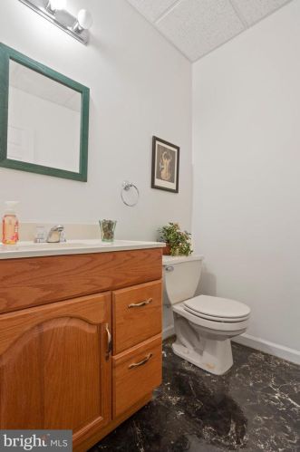 128 Mill Brook Ln, Media PA 19063-6320 exterior