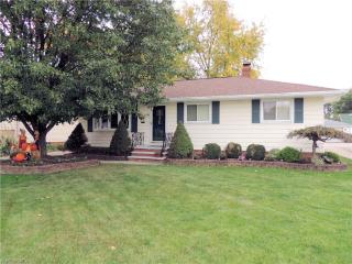 11795 Kader Dr, Cleveland OH  44130-7247 exterior