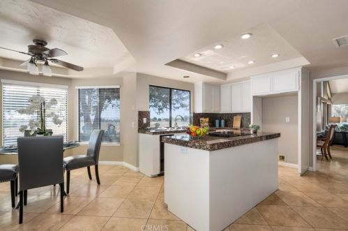 8079 Golden Star Ave, Riverside CA 92506-5710 exterior