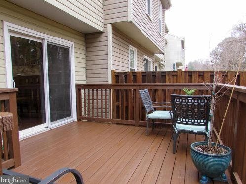 7965 Brightmeadow Ct, Ellicott MD 21043-7937 exterior