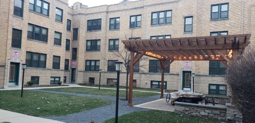 4039 Mozart St, Chicago IL  60618-2706 exterior