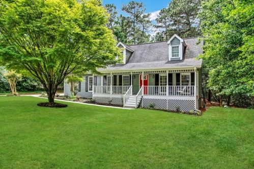 2935 Glynn Mill Ct, Lithonia GA  30039-6202 exterior