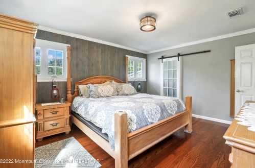 53 Arlene Dr, West Long Branch NJ 07764-1100 exterior