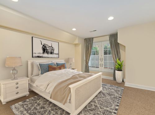 1126 Lill Ave, Chicago IL 60614-2018 exterior