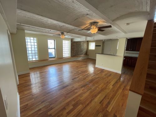 1421 Chicago Ave, Chicago IL  60642-5262 exterior