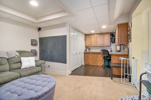 128 Glendale Blvd, Kalamazoo MI 49004-1318 exterior