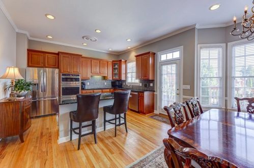 4661 Ivygate Cir, Atlanta GA 30339-1331 exterior