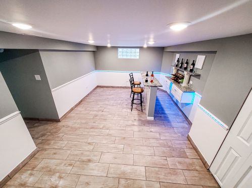 8029 Maplewood Ave, Chicago IL  60652-2807 exterior