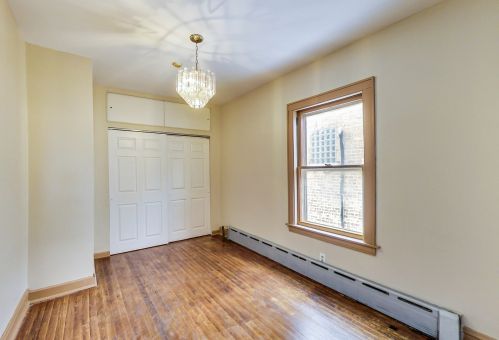 1719 Melvina Ave, Chicago IL 60646-1123 exterior