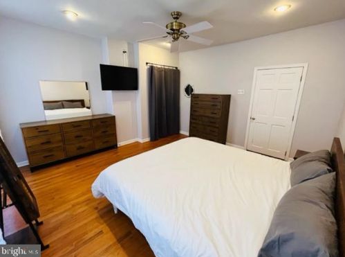 2316 Ellsworth St, Philadelphia PA 19146-2420 exterior