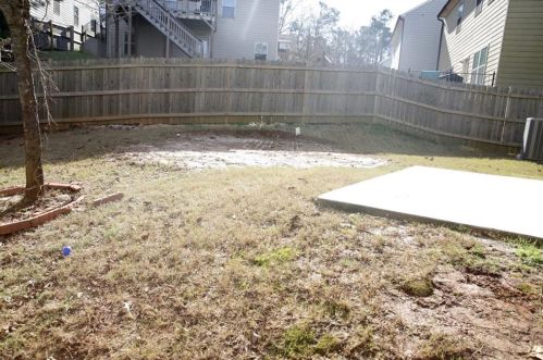 3920 Kingfisher Dr, Atlanta GA 30349-1986 exterior