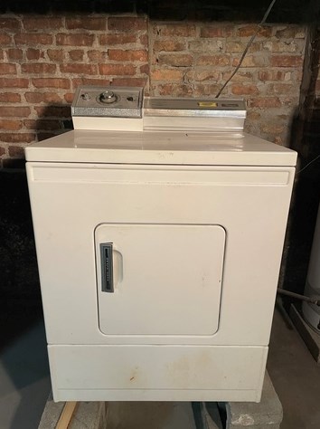 3303 Claremont Ave, Chicago IL 60620-5923 exterior