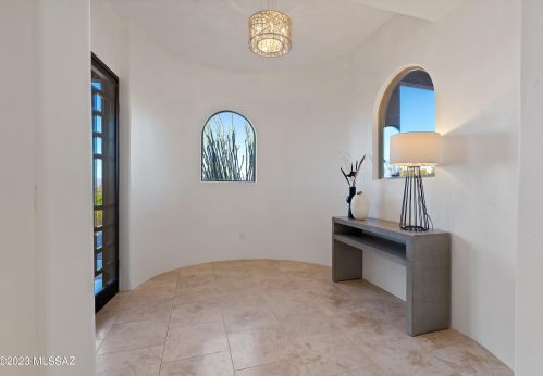 741 Leutea Dr, Tucson, AZ 85745-5193