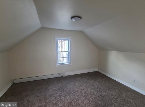 15 Hunt St, Pilesgrove NJ 08098-1127 exterior