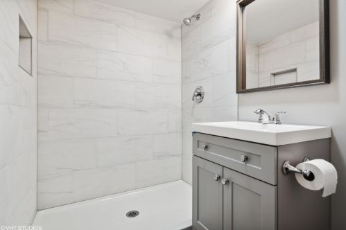 1413 16 Ave, Broadview IL 60155-4011 exterior