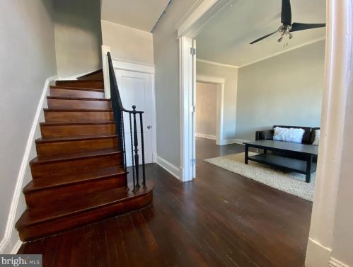 1217 17th St, Washington DC  20002-2019 exterior