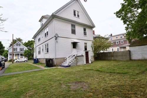 15 Cleveland Rd, Salem MA 01970-4415 exterior