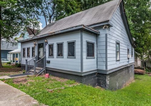 698 Garibaldi St, Atlanta GA  30310-2121 exterior