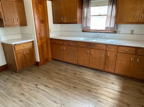 3150 52, Milwaukee WI 53220-2605 exterior