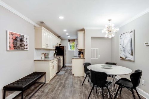 946 Greenwood Ave, Atlanta GA 30306-4701 exterior