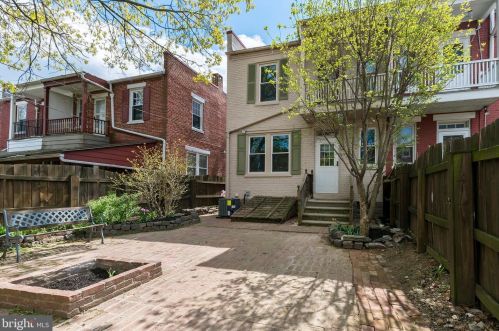 541 Reynolds Ave, Lancaster PA  17602-2146 exterior