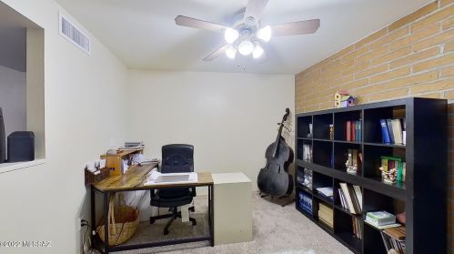 9401 Deer Trl Cir, Tucson AZ 85710-8034 exterior