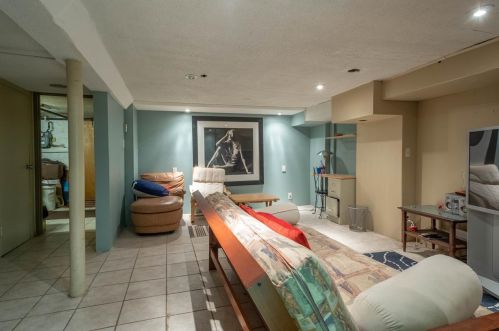 730 St, Union City NJ 07087-2427 exterior