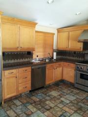 390 Galsworthy St, Thousand Oaks CA  91360-5313 exterior