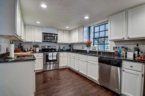 2115 Fore Dr, Tampa FL 33612-5006 exterior