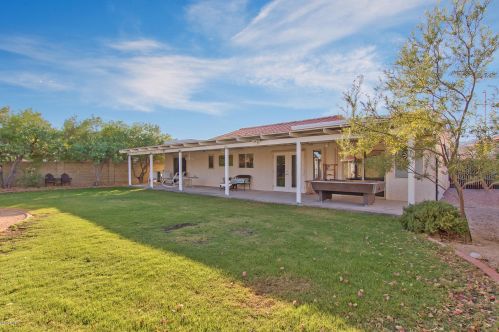 13007 38th St, Phoenix AZ  85044-3861 exterior