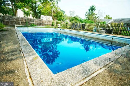 120 Gropp Ave, Trenton NJ 08610-2421 exterior