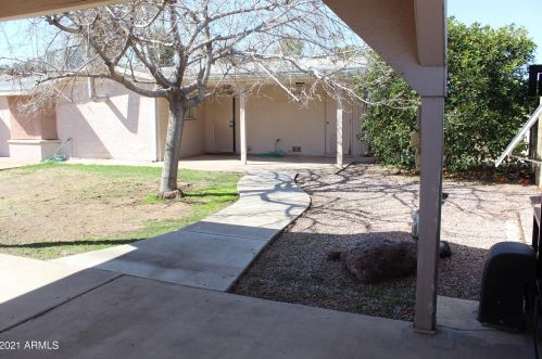 8545 33rd Ave, Phoenix AZ 85051-9006 exterior