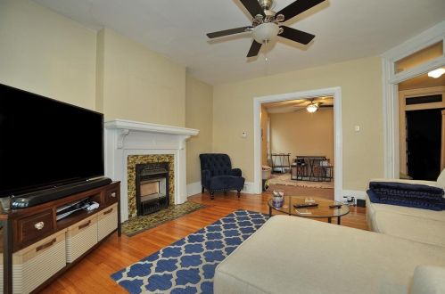 217 End Ave, Pittsburgh PA 15221-2727 exterior