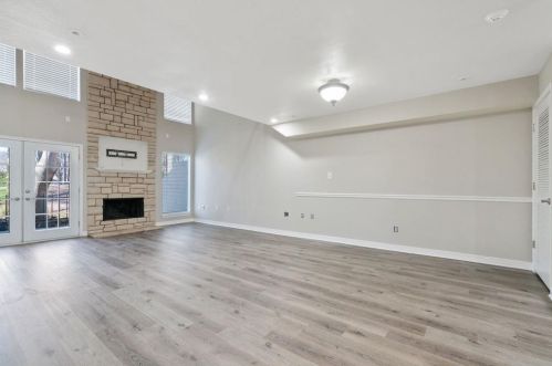 13 April Hl, Montgomery TX 77356-5923 exterior